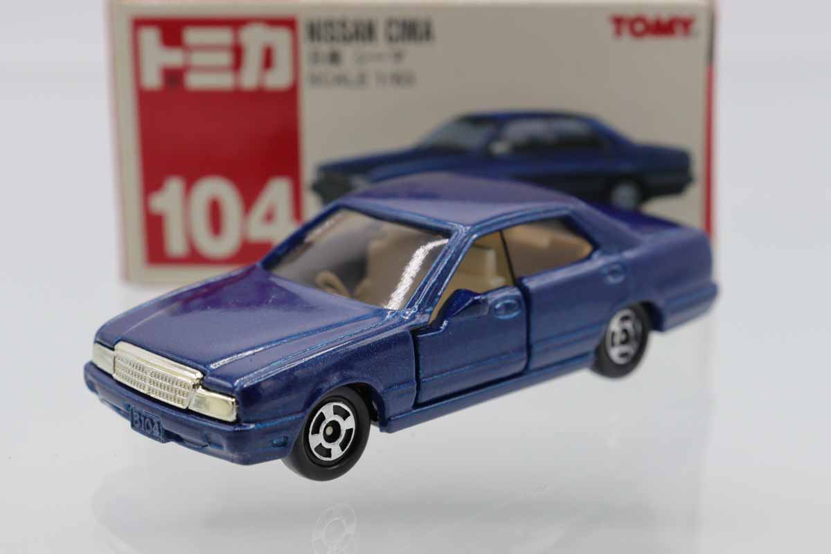 ミニカーショップ ケンボックス トミカ 赤箱☆104☆日産シーマ(青