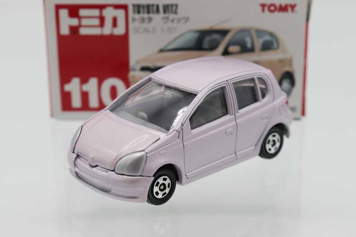 ミニカーショップ ケンボックス トミカ 赤箱☆110☆トヨタヴィッツ