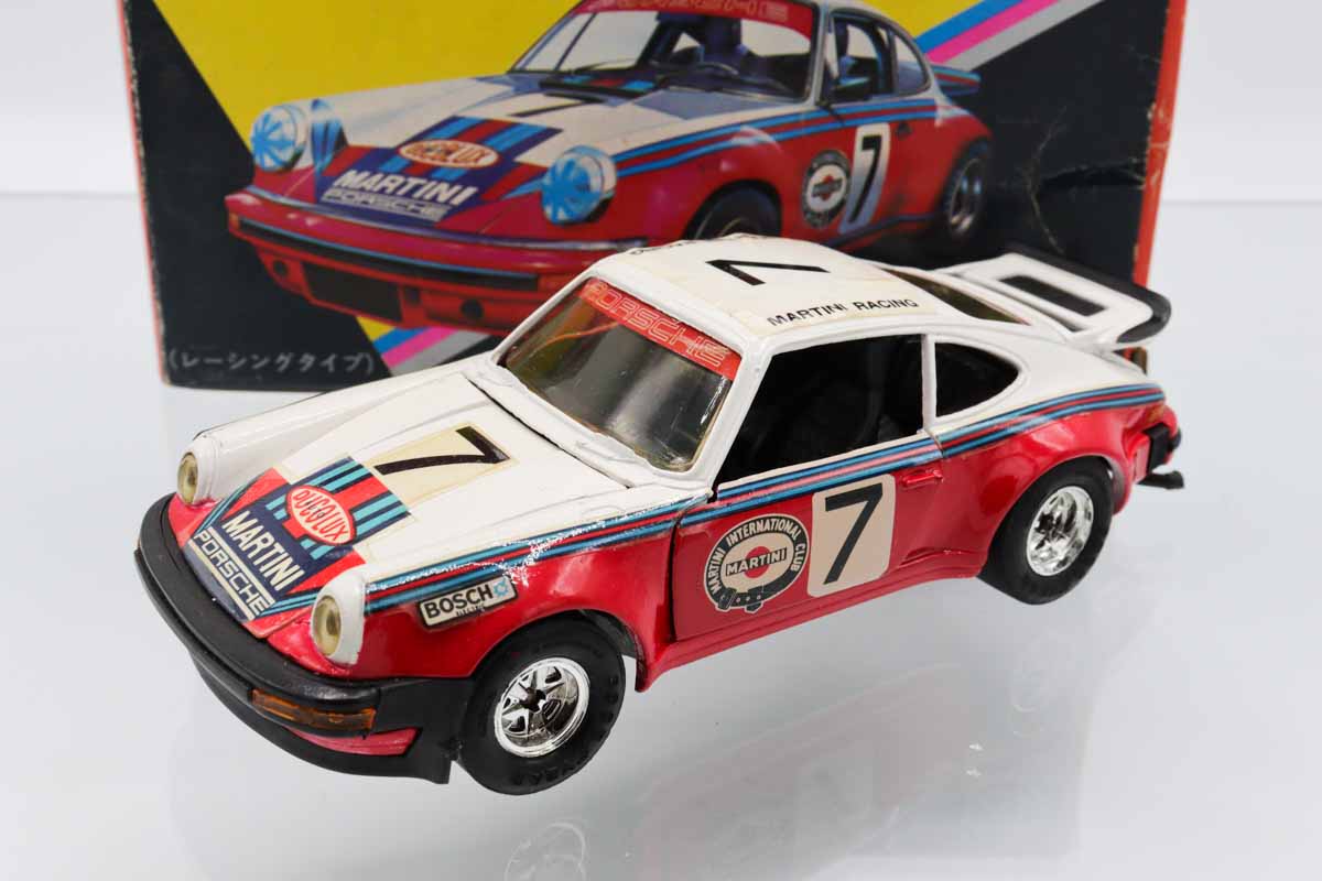 ミニカーショップ ケンボックス 永大グリップ☆2☆ポルシェ930 ターボ