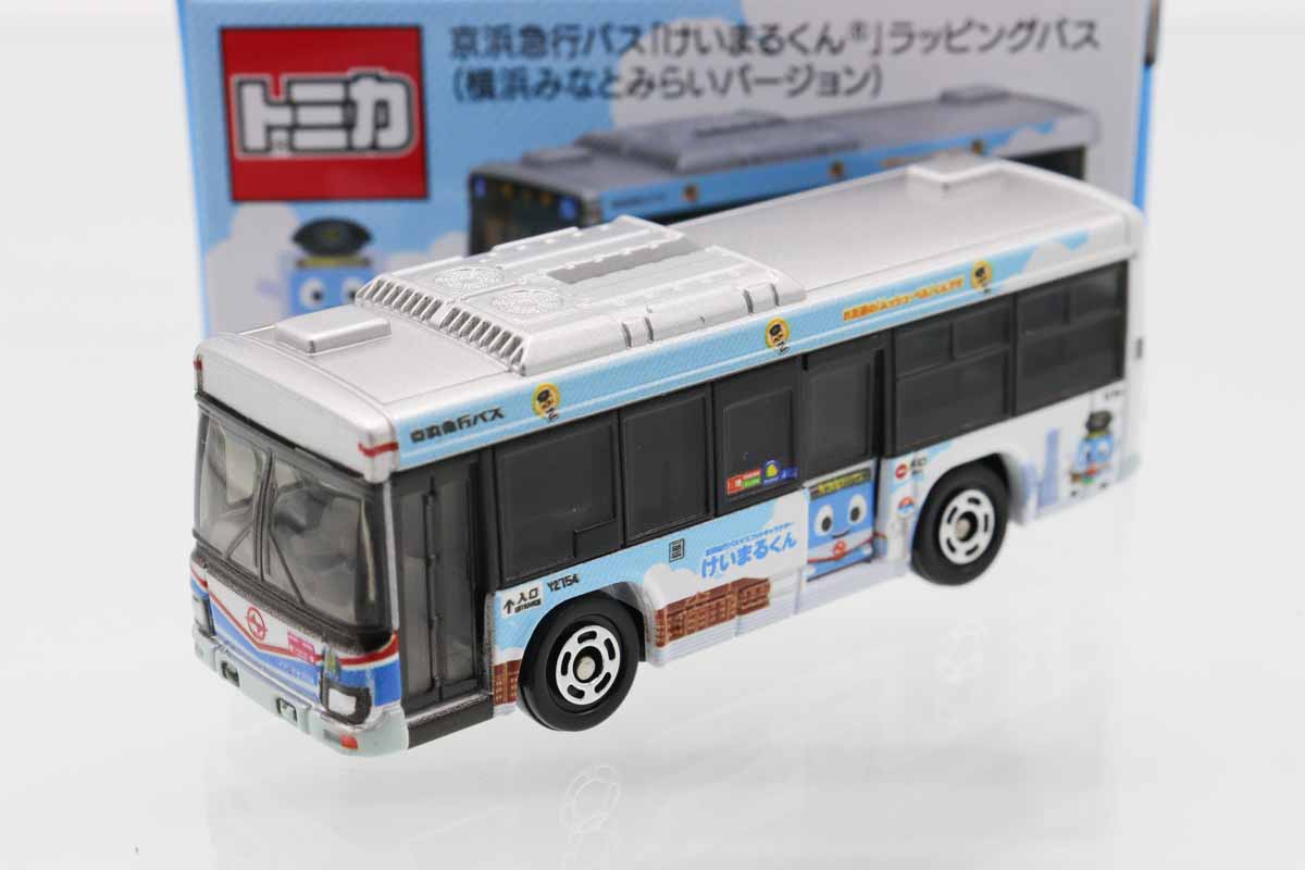 【新品未開封】特注トミカ　バス　12台まとめ売り 新品未開封】特注トミカ バス 12台まとめ売り