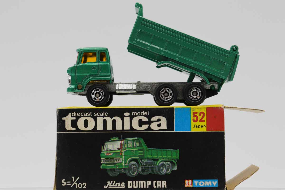 T*T様 トミカ　黒箱　空き箱　52 日野　ダンプカー ミニカーショップ ケンボックス トミカ 黒箱☆52☆日野ダンプ・カー