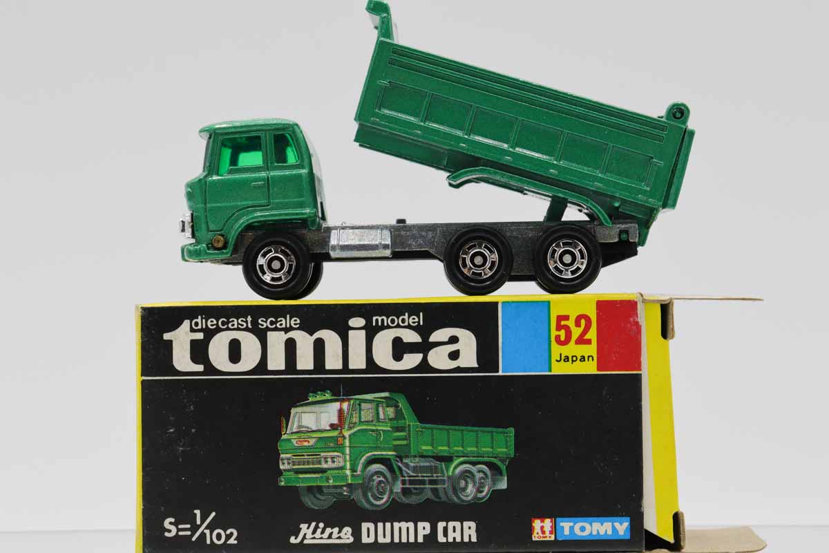 T*T様 トミカ　黒箱　空き箱　52 日野　ダンプカー ミニカーショップ ケンボックス トミカ 黒箱☆52☆日野ダンプ・カー
