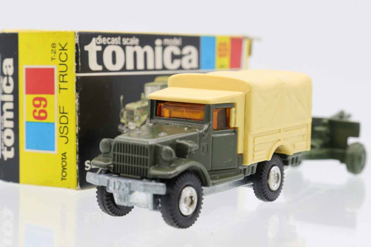 ミニカーショップ ケンボックス トミカ 黒箱☆69☆トヨタ自衛隊