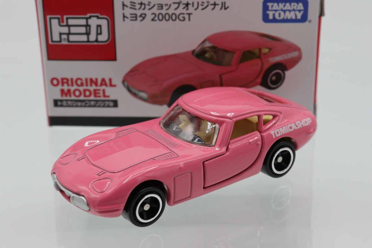 トミカ 2000GT 希少レアカラー赤 ミニカー　おまけ付き トミカ 2000GT 希少レアカラー赤 ミニカー おまけ付き Amazon.co.jp