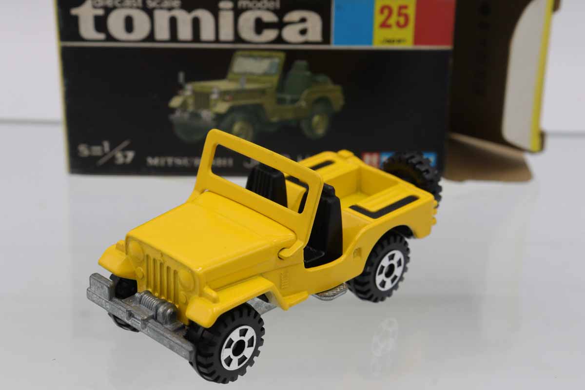 ミニカーショップ ケンボックス トミカ 黒箱☆25☆三菱ジープ H-J58(黄