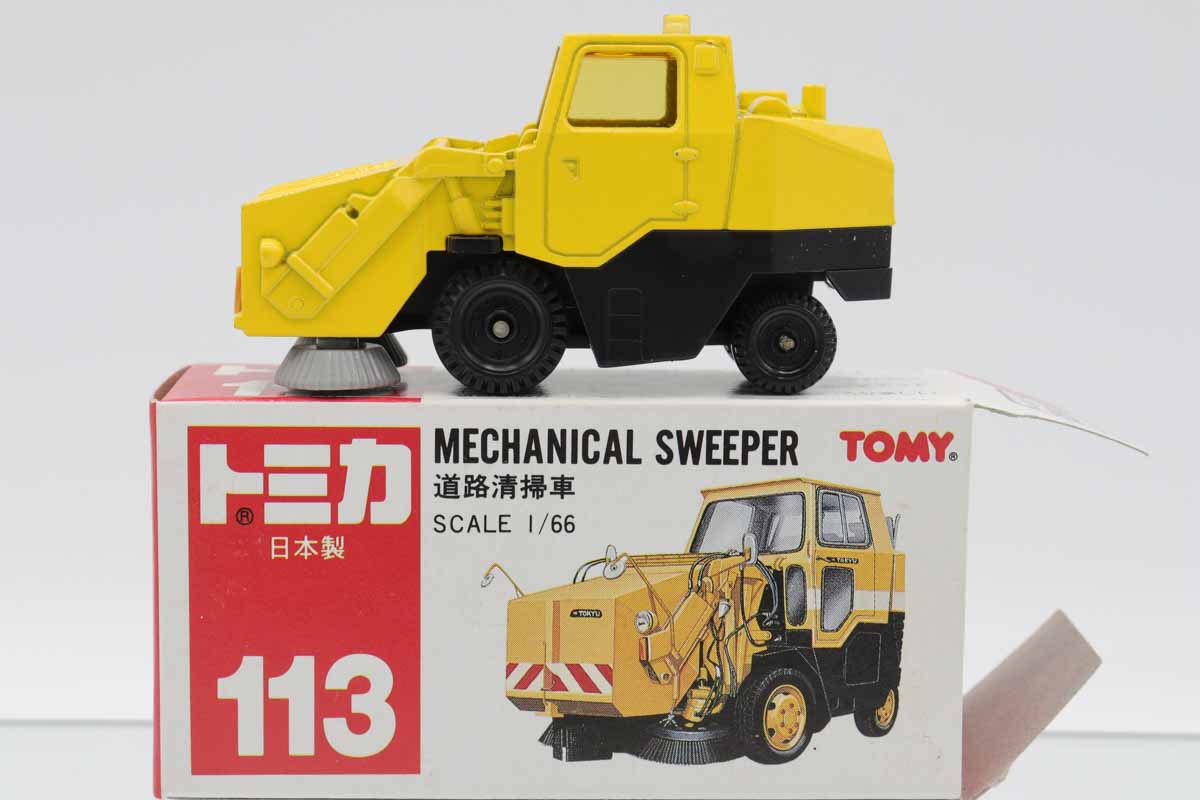 と様 リクエスト 確認用　 日本製　トミカ No.113 道路清掃車　ミニカー と様 リクエスト 確認用 日本製 トミカ No.113 道路清掃車 ミニカー