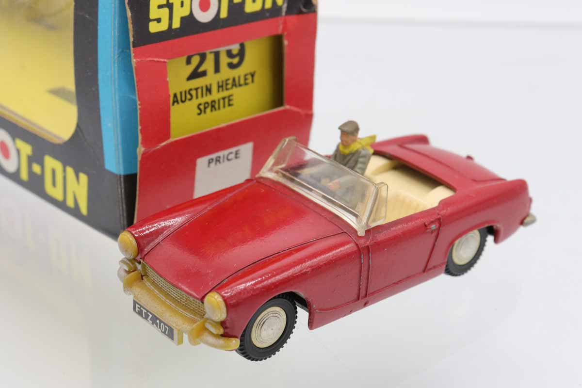 ミニカーショップ ケンボックス SPOT-ON☆219☆AUSTIN HEALEY SPRITE