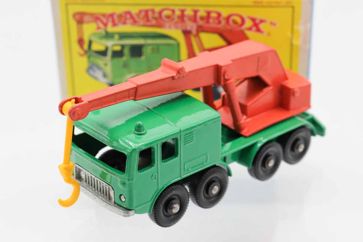 ミニカーショップ ケンボックス マッチボックス☆30☆8-WHEEL CRANE
